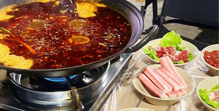 想加盟有胃青年地摊火锅？必须了解的条件与特色优势